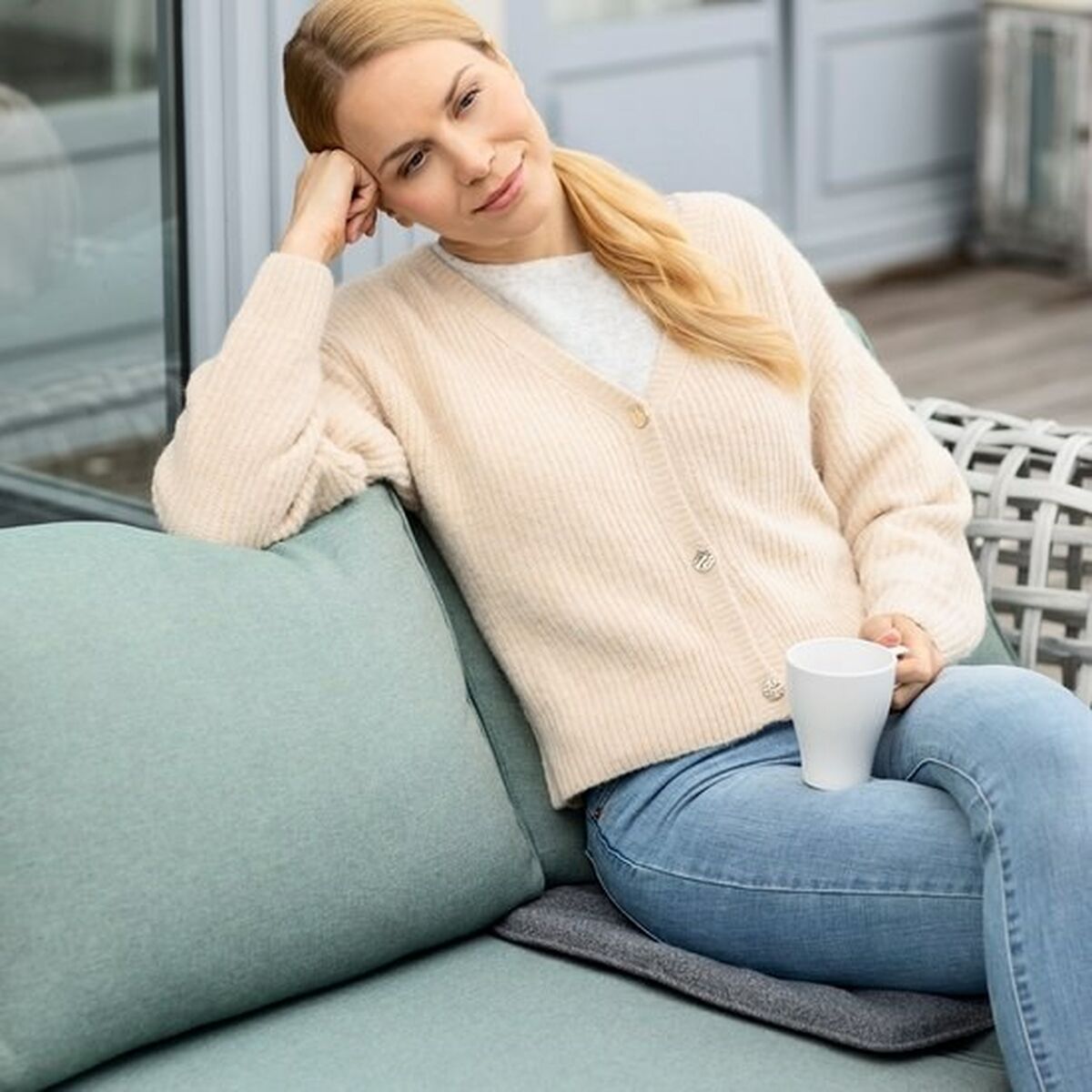 V4HEAE1DF2C15E19B61194CFBF4DA31D5C1R7233214P2