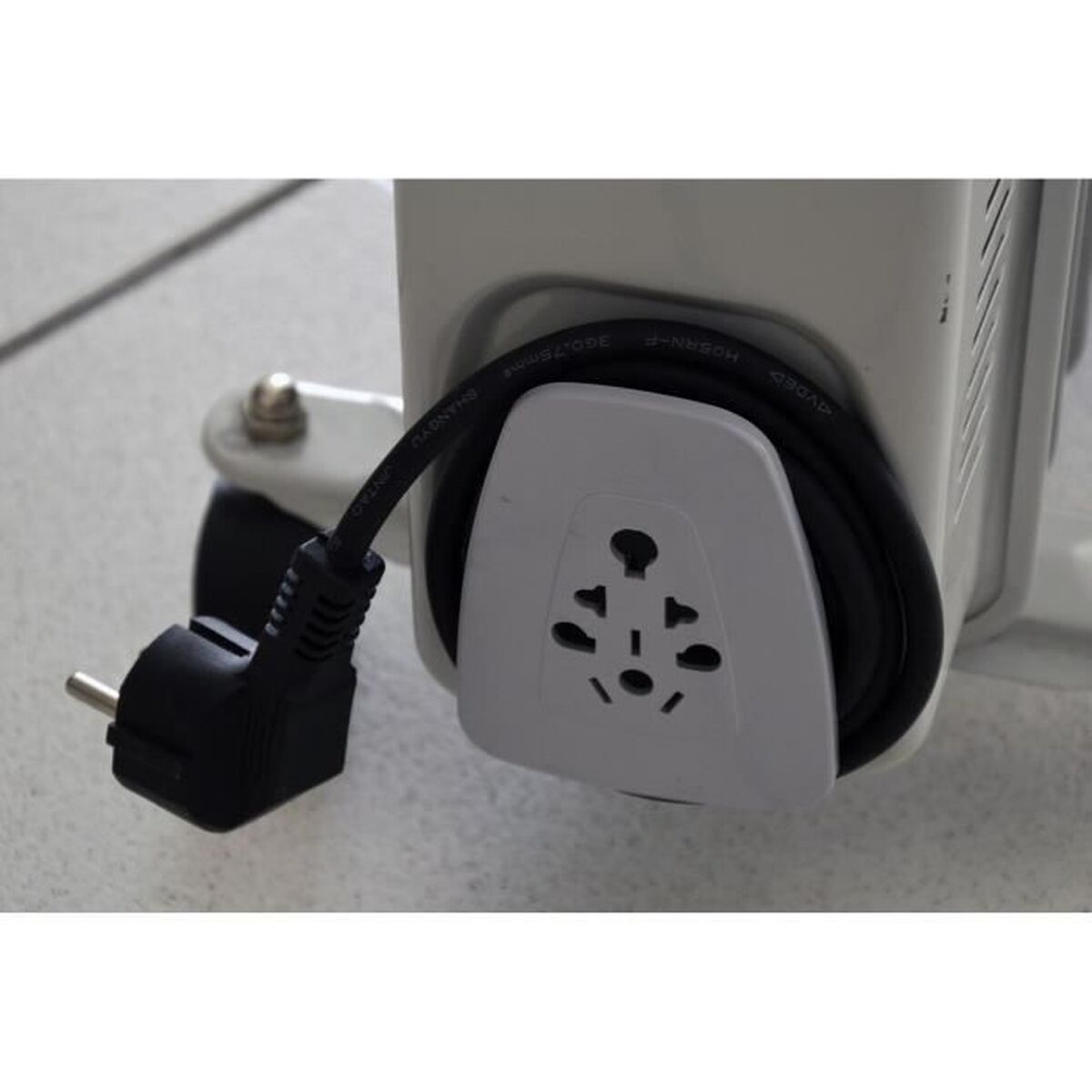 V4H2AA9EC23FEB49E5EB0B4552C186D453ER7501565P2