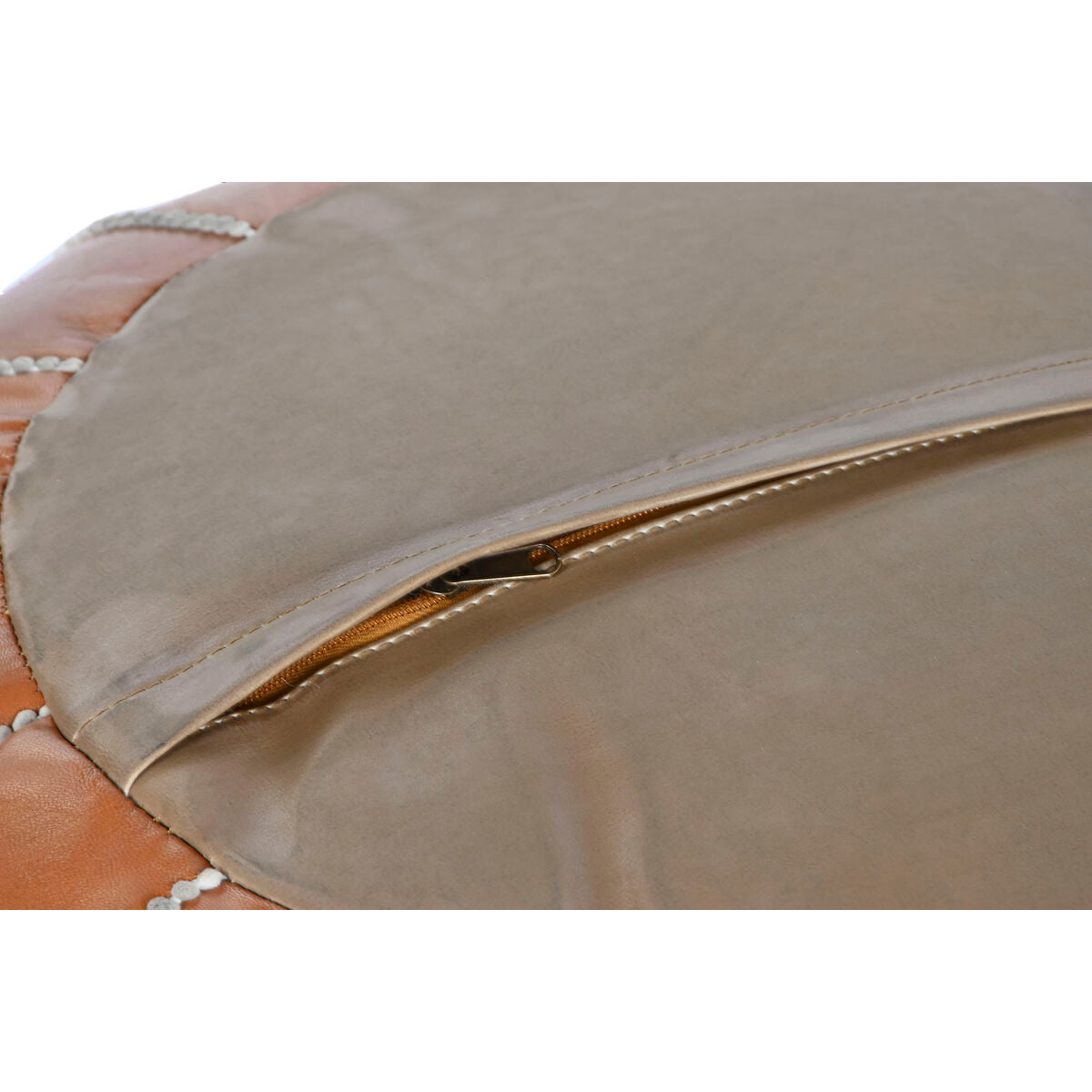 V10H2718B118610EB4FB1D7CF7CEA2BB466AR6380985P2