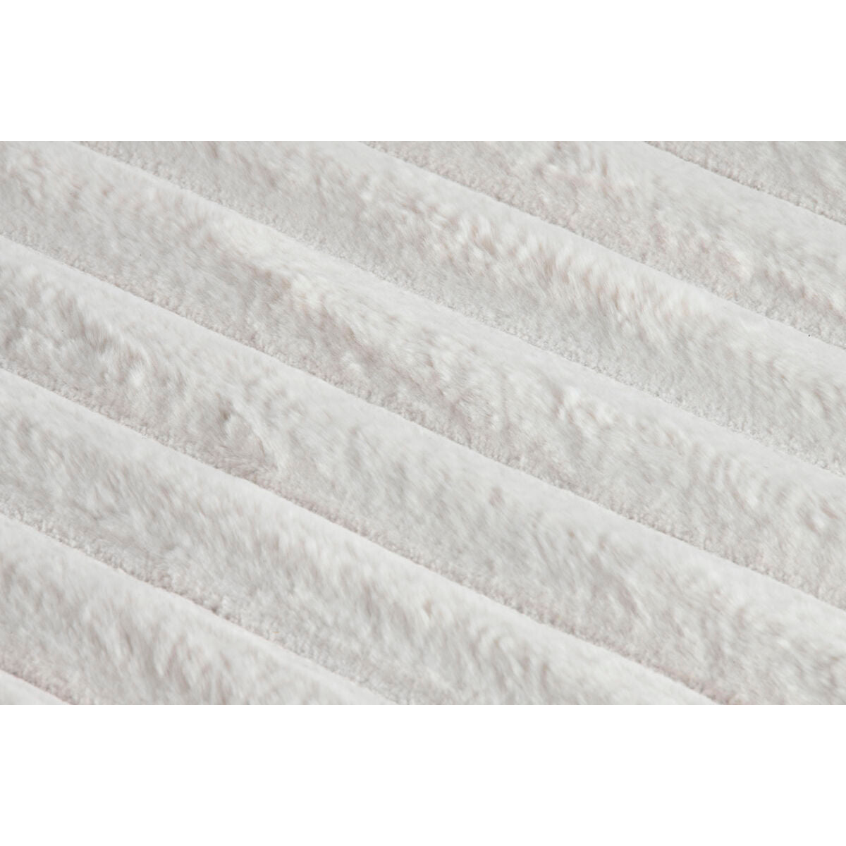 V8H0CAB6B21E7EEA95AA1E6E84C361B6C8CR3751267P4