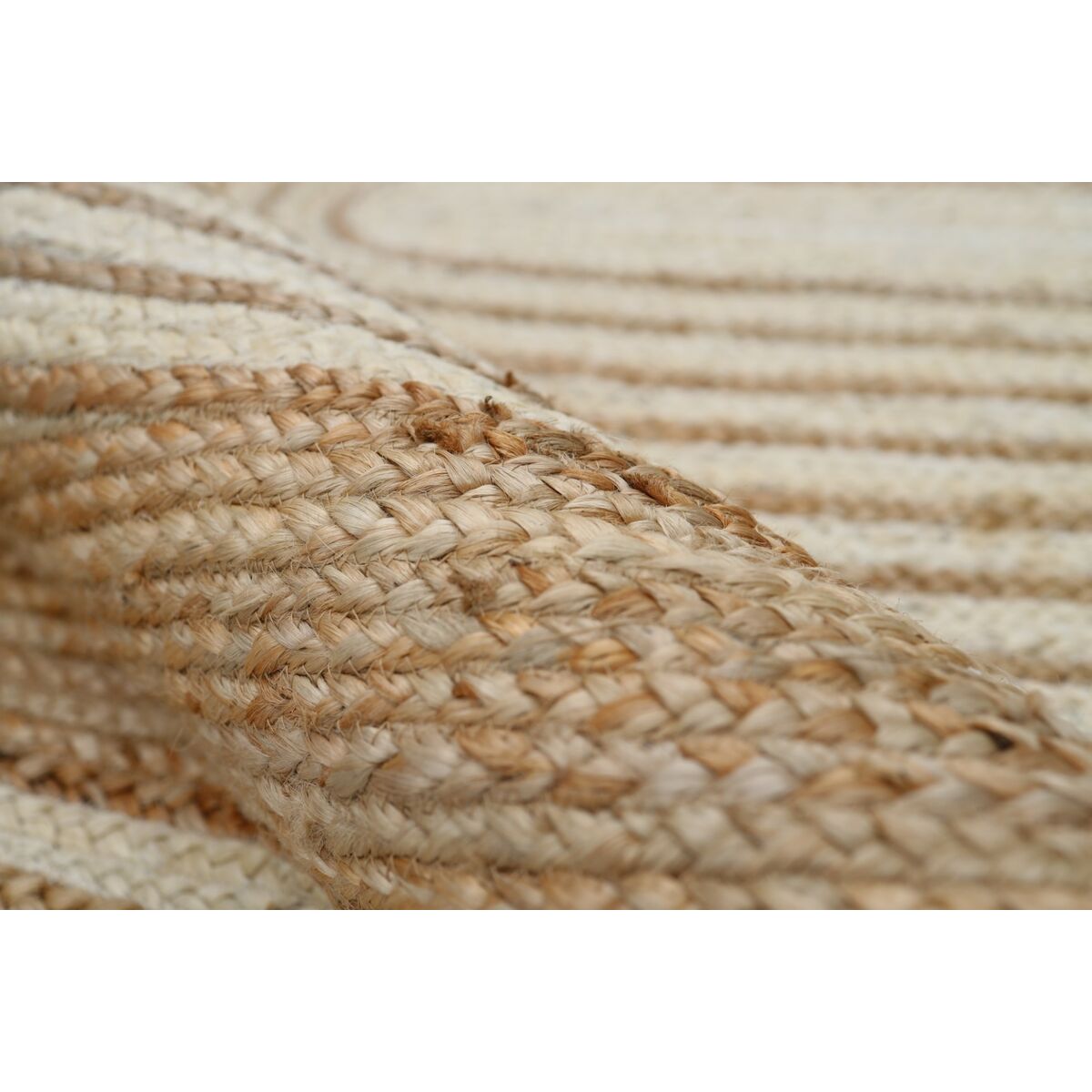 V6H17E38856F2B0648DA58834990A19E215R5064652P2