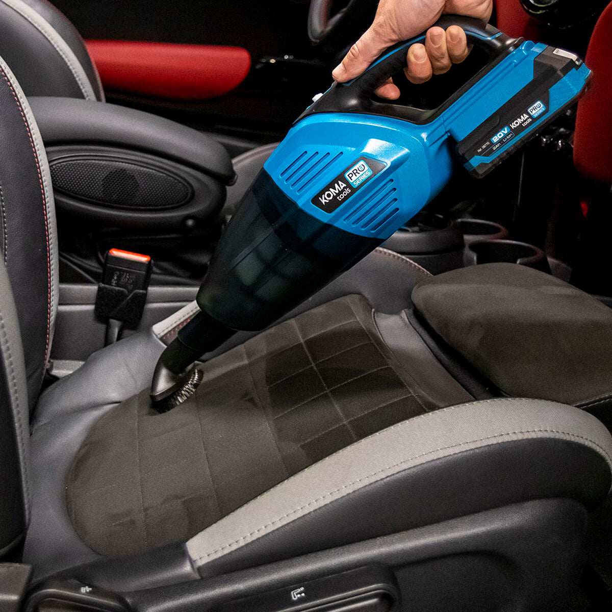 V7HBE4209989A3EEB9F002A7C21D092ED1DR4987823P9