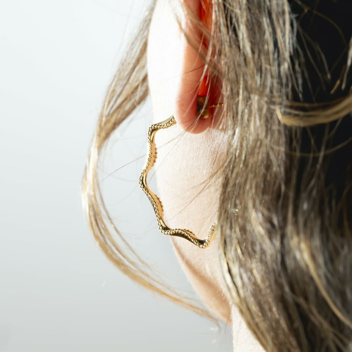 V2H092B82F12169826EBC16D8981573D677R6734412P2