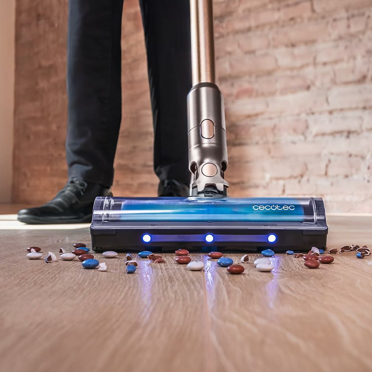 V3H10D49EE64E8E98467EC55457A52F854BR5578582P10