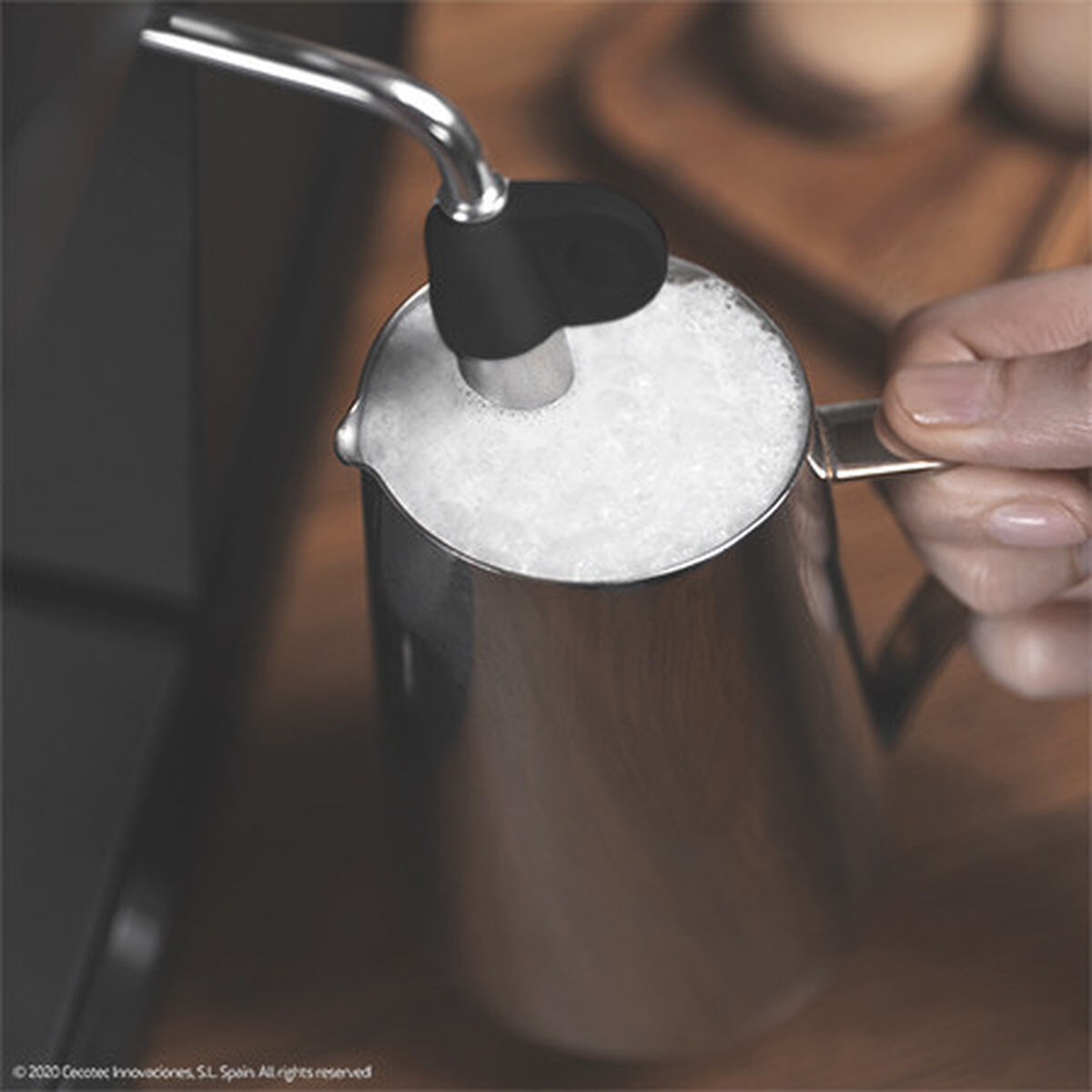 V15H32AA1E77E102F471514F8ABCAF986C1ER7431848P6