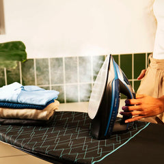 V3H3CCB3AB194A673CFB0B6D3B4AB3C77CAR7402248P8