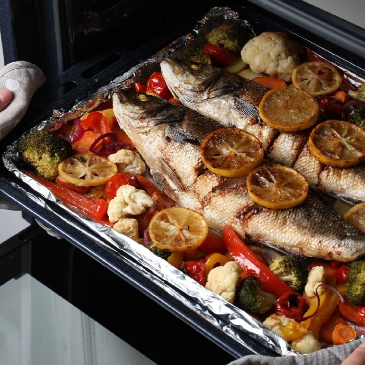 V4H14BACC9E39F0D8015B592CCB3B841D9AR7532859P4