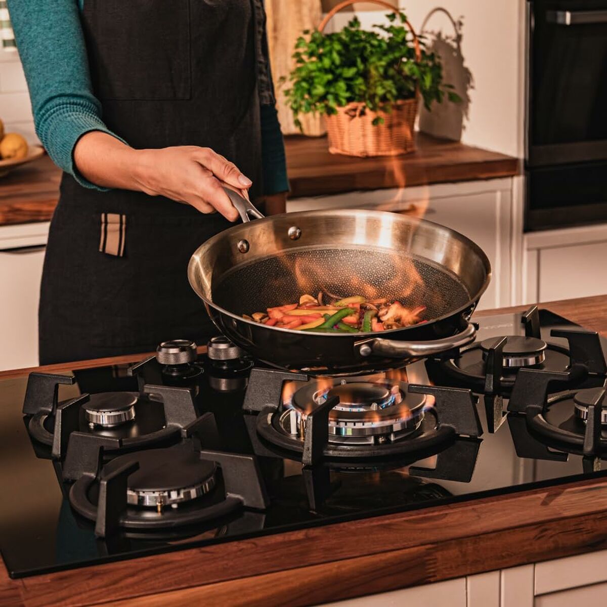 V3HBD7469E4580696D64D394B421149061BR7402050P6