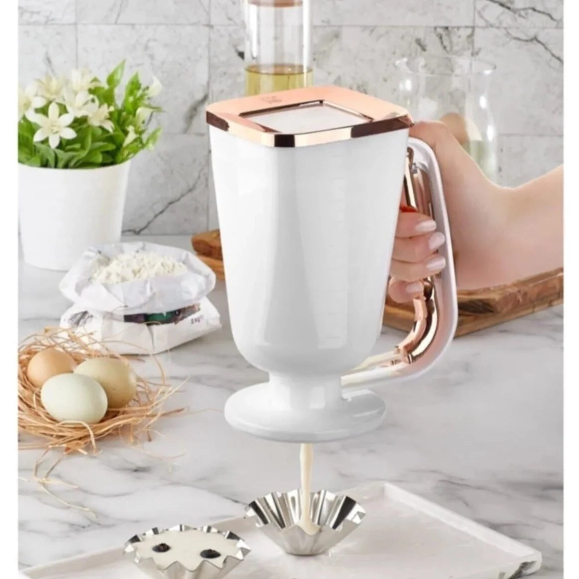 DOUGH SQUEEZER | WHITE & COPPER  GT1017