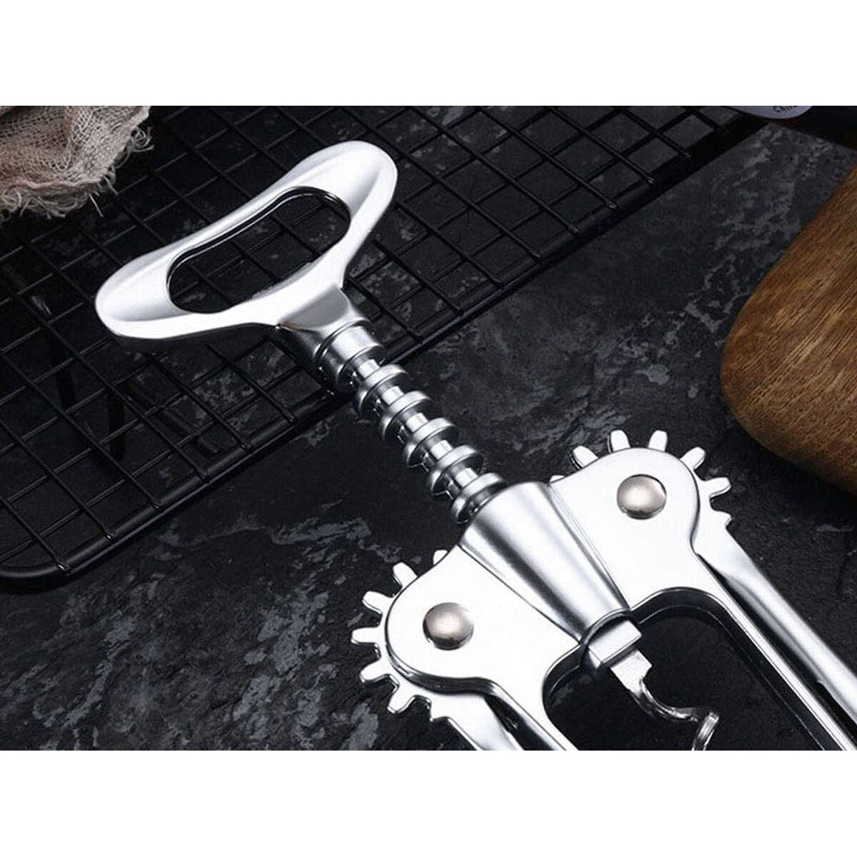 V4HB6ED92D9C3F8B7965383E7D18C5DF658R7518551P5