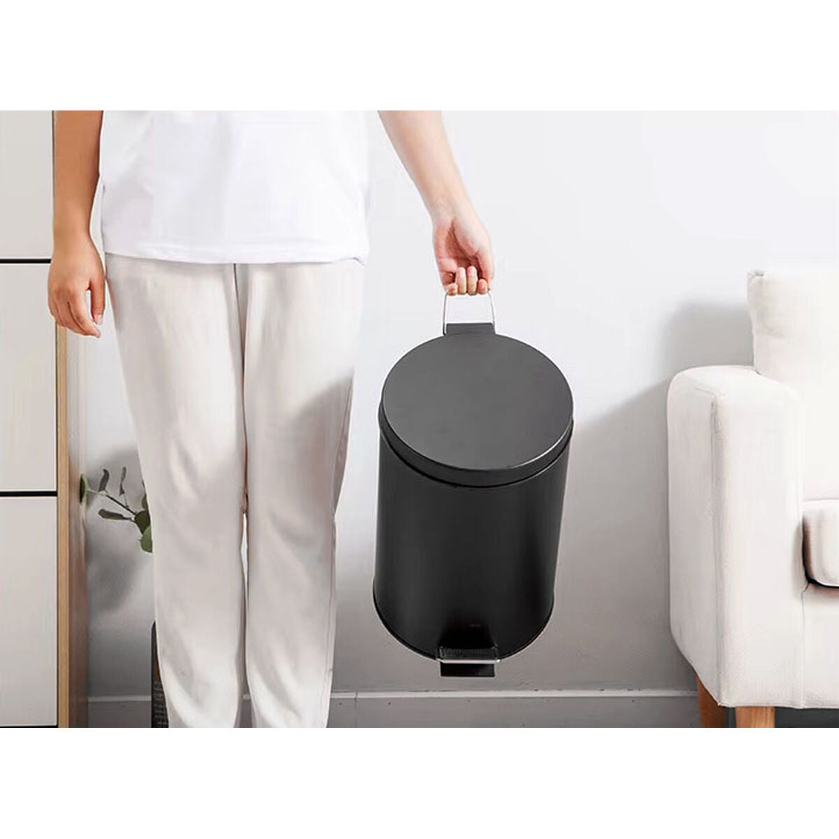 V2HFB46006A429CE0B43F35F4AE4717270FR7558690P5